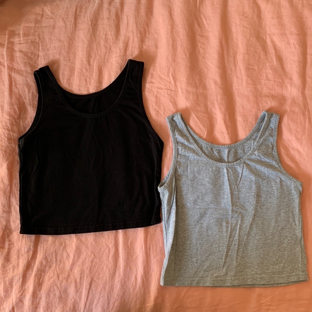 Set of 2 H&M Basics Cropped Fitted Tank Tops - Black & Gray